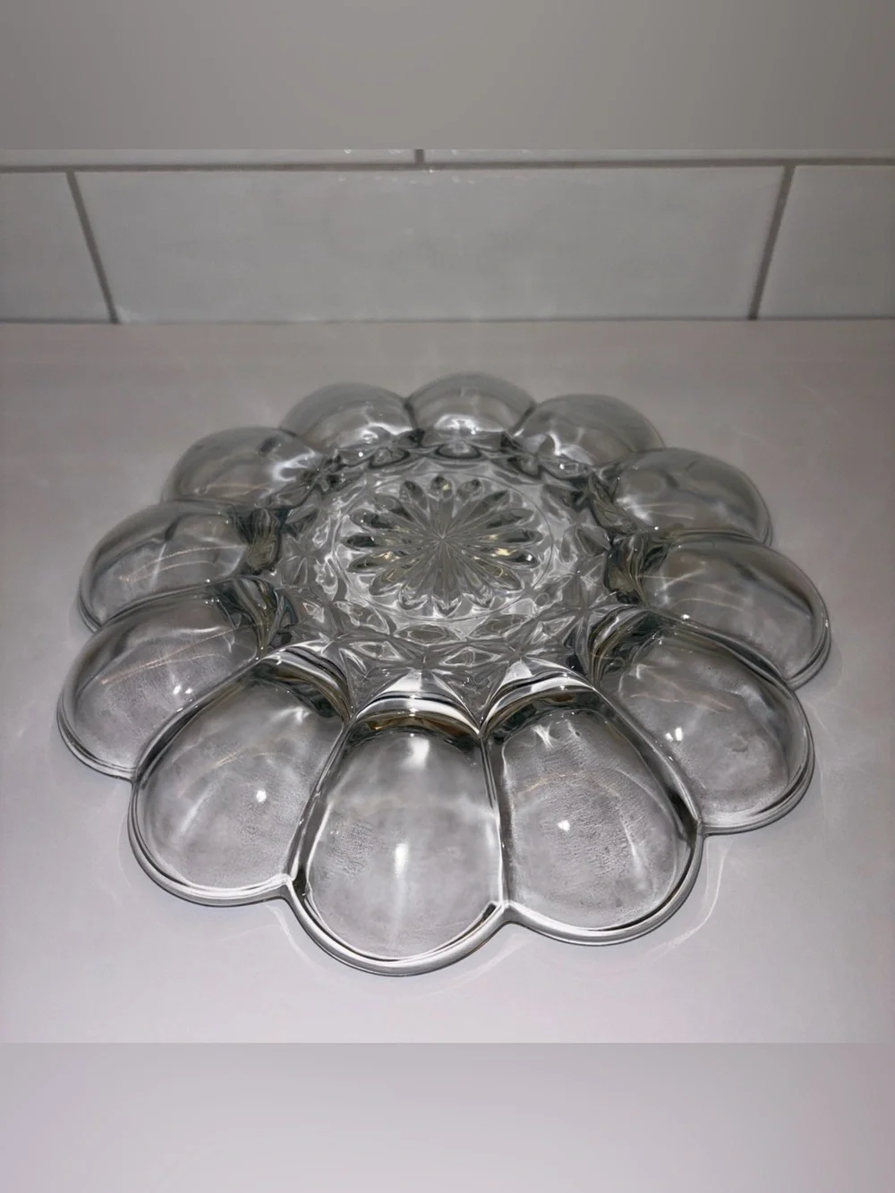 Clear Glass Flower-Shaped Serving Platter Home Dining